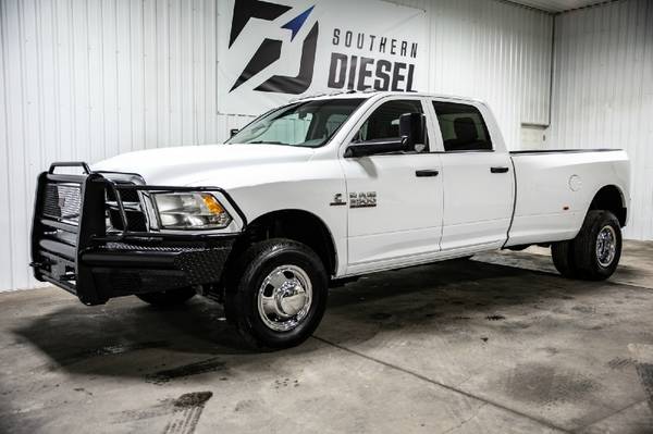 2018 Ram 3500 6.7 Diesel _ Dually _ Aisin Trans _ Heavy Tow _ 4x4 for sale in Oswego, NY – photo 9