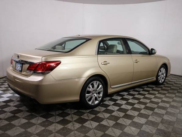 2012 Toyota Avalon for sale in Bloomington, MN – photo 8