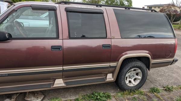 1996 chevy suburban k1500 project for sale in Salem, OR – photo 9