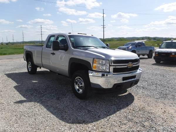 2011 Chevrolet Silverado 2500HD 4WD Ext Cab 158 2 Work Truck - cars for sale in Wheelersburg, KY – photo 3
