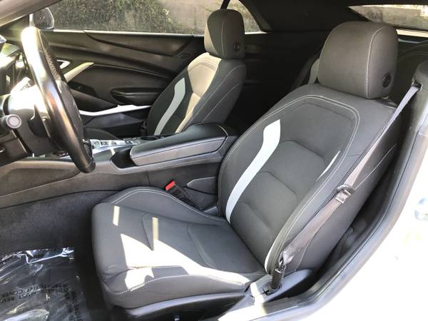 2019 Chevrolet Camaro 2dr Conv 1LT for sale in Corona, CA – photo 11