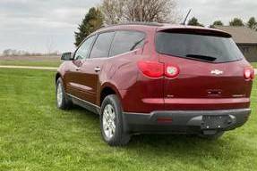 2010 Chevrolet Traverse - - by dealer - vehicle for sale in Brandon, IA – photo 4