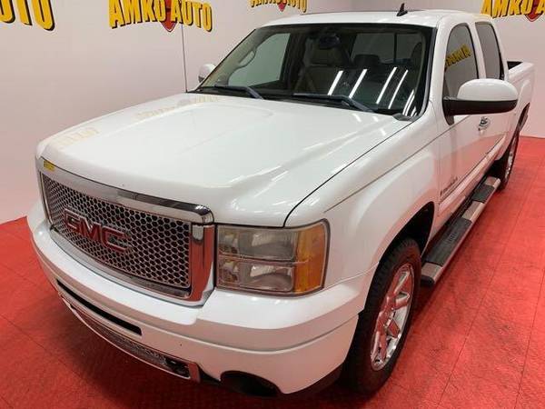 2009 GMC Sierra 1500 Denali AWD Denali 4dr Crew Cab 5.8 ft. SB $1200... for sale in Temple Hills, District Of Columbia – photo 2