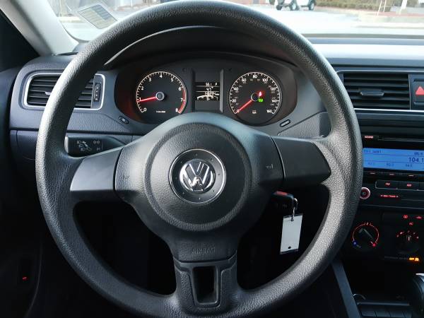 2011 VOLKSWAGEN JETTA S, AUTOMATIC - - by dealer for sale in Whitman, MA – photo 18