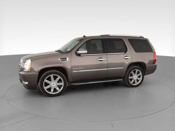 2013 Caddy Cadillac Escalade Luxury Sport Utility 4D suv Brown - -... for sale in Covington, OH – photo 4