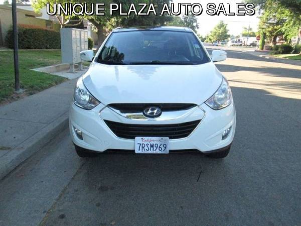 2011 Hyundai Tucson Limited AWD 4dr SUV ** EXTRA CLEAN! MUST SEE! ** for sale in Sacramento , CA – photo 3