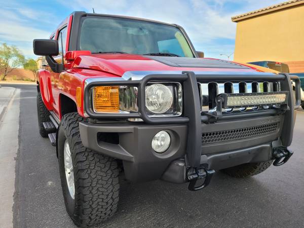 HUMMER H3 "IMMACULATE CONDITION" - cars & trucks - by owner -... for sale in Las Vegas, NV – photo 5