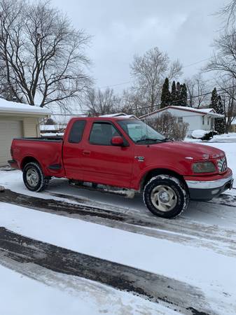 2000 Ford F-150 4X4 runs drives great low miles - - by for sale in Chicago, IL – photo 5