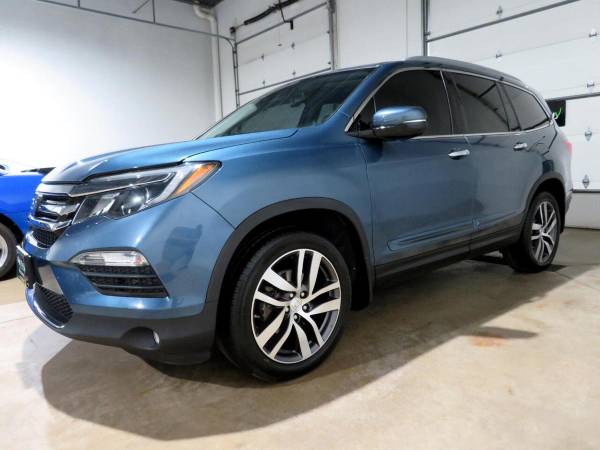 2017 Honda Pilot Touring 4WD - cars & trucks - by dealer - vehicle... for sale in Ham Lake, MN – photo 3