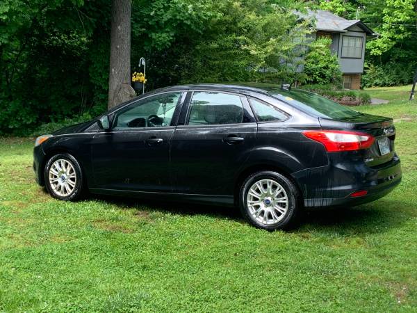 2012 Ford Focus for sale in Cleveland, TN – photo 2