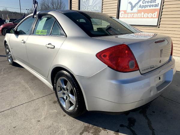 2009 Pontiac G6 4dr Sdn w/1SB - cars & trucks - by dealer - vehicle... for sale in Chesaning, MI – photo 6