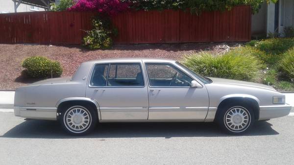 1991 Cadillac Sedan, v8 All Power, Leather, 80, 000 orig miles - cars for sale in San Marcos, CA – photo 2