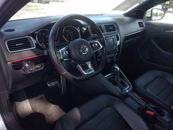 2017 Volkswagen VW Jetta GLI Low 33K Miles Extra Clean CarFax cert! for sale in Sarasota, FL – photo 11
