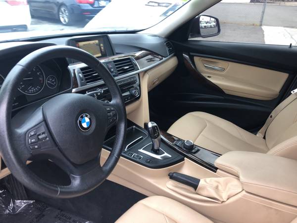 2017 BMW 3-Series 320i Sedan - - by dealer - vehicle for sale in Moreno Valley, CA – photo 23