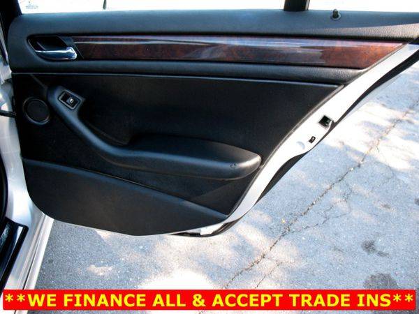 2002 BMW 3 Series 330 i - WE FINANCE EVERYONE!!(se habla espao) for sale in Fairfax, VA – photo 17