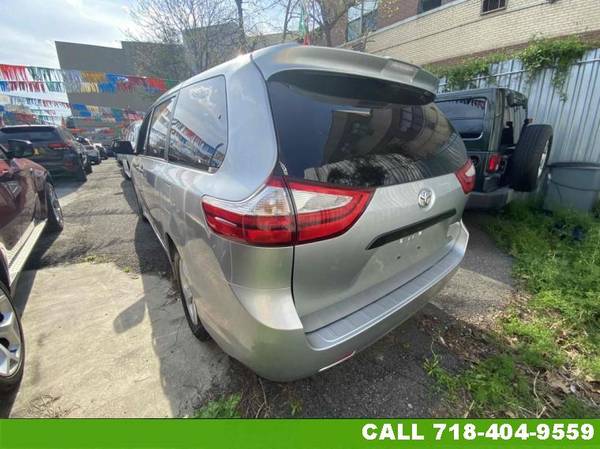 2019 Toyota Sienna L 7-Passenger Wagon - - by dealer for sale in elmhurst, NY – photo 20