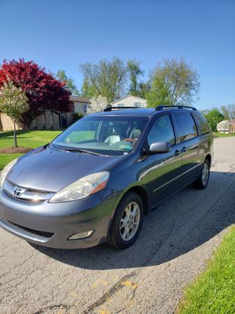 REDUCED 2006 Toyota Sienna Limited AWD for sale in Pittsburgh, PA – photo 3
