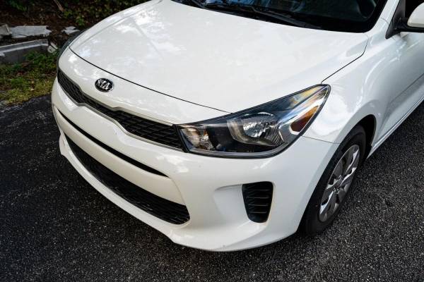 2018 Kia Rio 5-Door S 4dr Wagon - CALL or TEXT TODAY! - cars & for sale in Sarasota, FL – photo 17