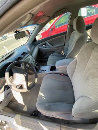 2009 Toyota Camry LE white - cars & trucks - by dealer - vehicle... for sale in Schenectady, NY – photo 6