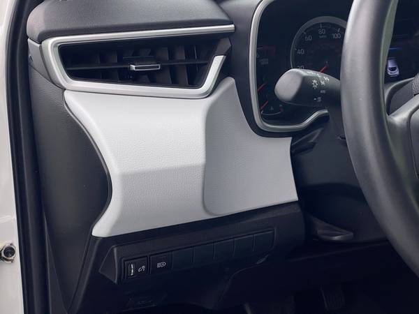 2019 Toyota Corolla Hatchback SE Hatchback 4D hatchback White - -... for sale in La Crosse, MN – photo 24