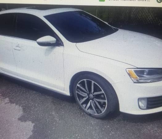 2012 VW Volkswagon GLI Autobahn Rare Find Tastefully Updated - cars for sale in Montandon, PA – photo 10