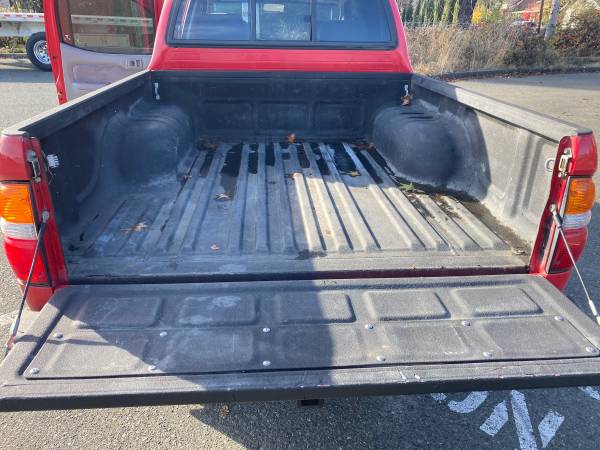 2004 Toyota Tacoma crew cab 4x4 - cars & trucks - by owner - vehicle... for sale in Willits, CA – photo 4