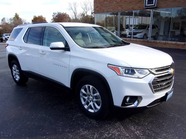 2018 Chevy Traverse AWD, LT - cars & trucks - by dealer - vehicle... for sale in Vienna, MO – photo 4