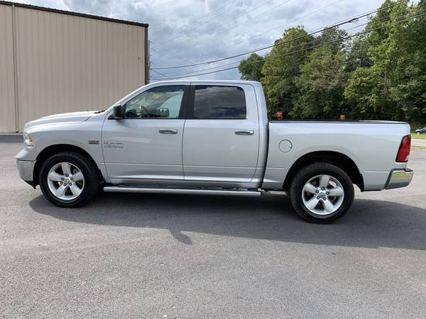 2018 RAM 1500 SLT * 33K Miles * 4X4 * No Accidents * Towing Pkg * -... for sale in Sevierville, TN – photo 4