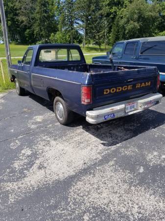 1985 Dodge D150 2wd one owner for sale in Galion, OH – photo 4
