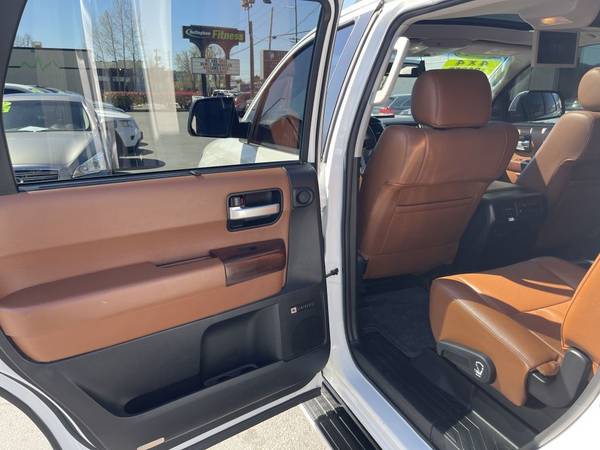 2016 Toyota Sequoia Platinum 5TDDY5G10GS142832 - - by for sale in Bellingham, WA – photo 11