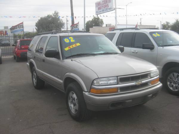 2002 Chevrolet S-10 Blazer LS 4WD - - by dealer for sale in Phx, AZ – photo 4