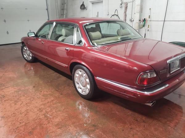 2000 jaguar xj8 vanden plas Supercharged - cars & trucks - by owner... for sale in Chardon, OH – photo 15