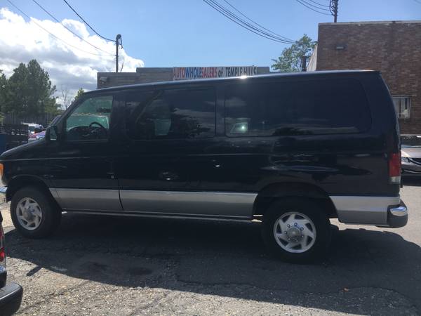 2000 Ford E 350 Passenger Van all power rear AC MD inspectedonly 47K for sale in Temple Hills MD, VA – photo 3