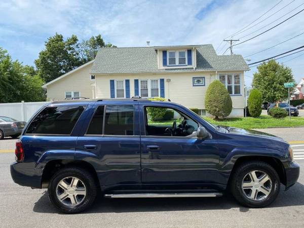 2007 Chevy Trailblazer LT - cars & trucks - by owner - vehicle... for sale in Clifton, NJ – photo 7