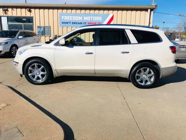 2008 BUICK ENCLAVE CXL - cars & trucks - by dealer - vehicle... for sale in Lincoln, NE – photo 3