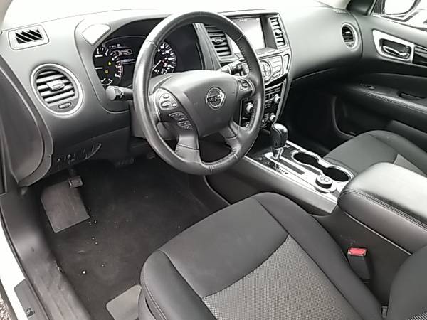 2018 Nissan Pathfinder SV - - by dealer - vehicle for sale in Clanton, AL – photo 11