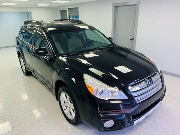 2013 Subaru Outback 4dr Wagon H4 Automatic 2.5i Limited PZEV... for sale in Streamwood, IL – photo 8