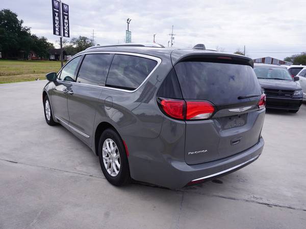 2020 Chrysler Pacifica Touring L FWD - - by dealer for sale in Plaquemine, LA – photo 6