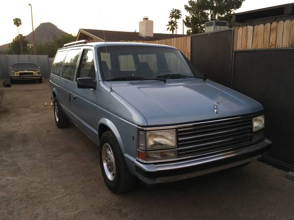 1990 Grand Voyager SE - cars & trucks - by owner - vehicle... for sale in Phoenix, AZ – photo 4