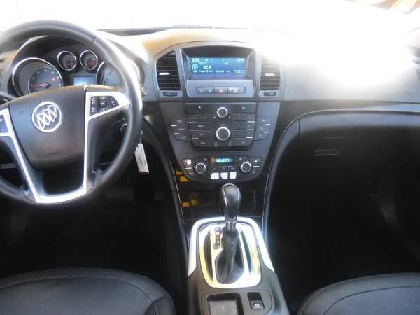 2011 Buick Regal 4dr Sdn CXL RL3 (Russelsheim) *Ltd Avail* - cars &... for sale in Vestal, NY – photo 17