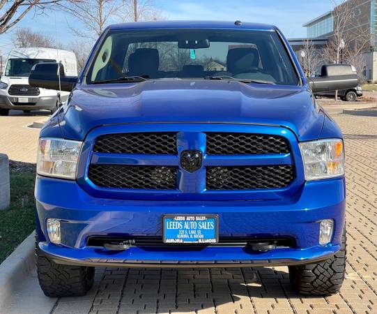 2014 RAM 1500 Express Crew Cab SWB 4WD - cars & trucks - by dealer -... for sale in Aurora, IL – photo 4