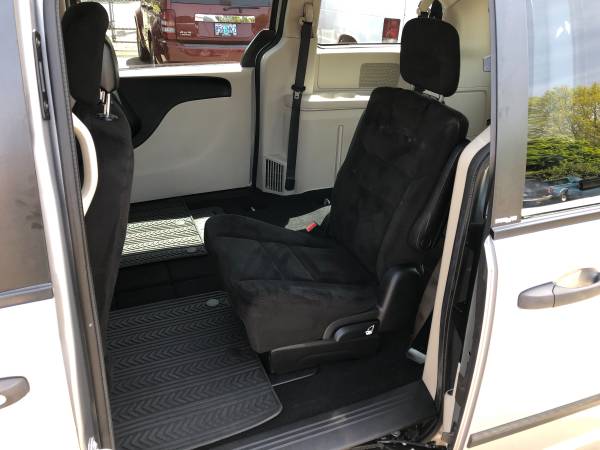 2014 Dodge Grand Caravan SE Very Nice ! - - by for sale in Salem, OR – photo 11