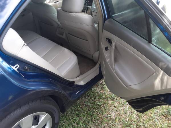 2007 Toyota Camry LE. Premium leather. Very negotiable- make offer -... for sale in Clearwater, FL – photo 8