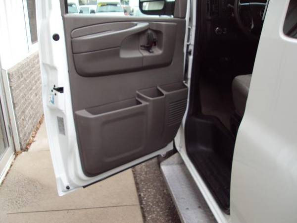 2014 Chevrolet Express Passenger 12 PASSENGER 4X4 QUIGLEY EXTENDED... for sale in waite park, ND – photo 16