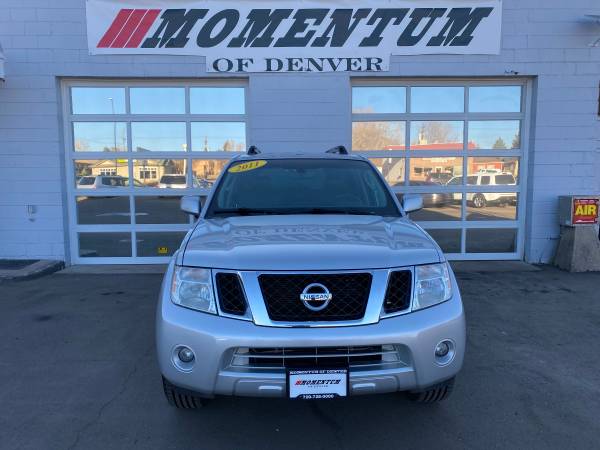 2011 Nissan Pathfinder LE 4WD Silver Ed 126K Backup Camera Leather for sale in Englewood, CO – photo 3