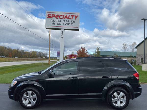 2009 Dodge Journey! SXT! Moonroof! Backup Camera! DVD Player! for sale in Suamico, WI – photo 2