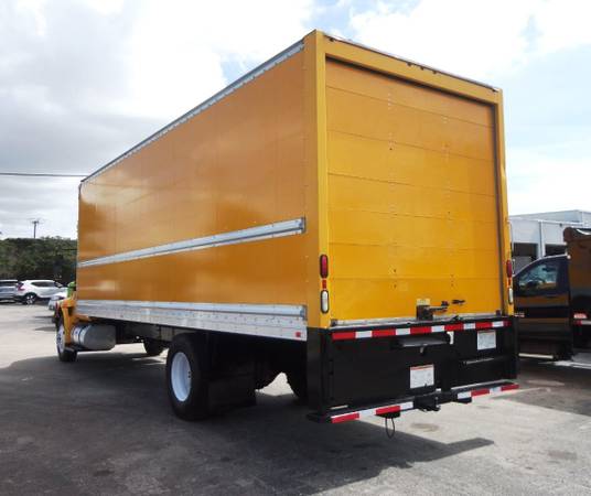 2017 International 4300 26FT DRY BOX TRUCK CARGO - cars & for sale in Pompano Beach, TX – photo 5