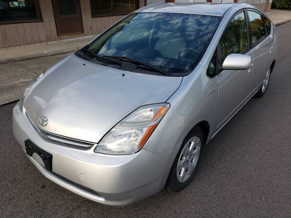 2006 Silver Toyota Prius LOW MILES! Loaded! Back-up Camera - cars &... for sale in Sidney, OH – photo 2