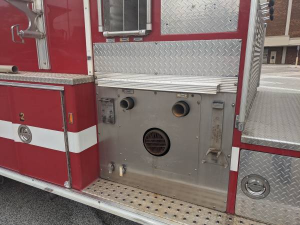 1994 EMERGENCY ONE E-ONE CYCLONE PUMPER / 40k - cars & trucks - by... for sale in Cleveland, OH – photo 13