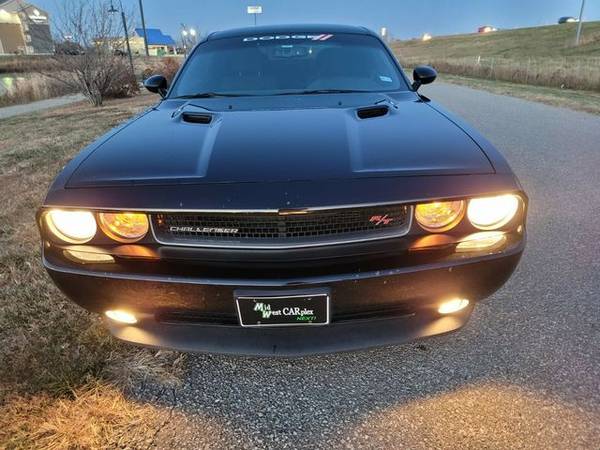 2014 Dodge Challenger - Financing Available! - cars & trucks - by... for sale in Fort Riley, KS – photo 4